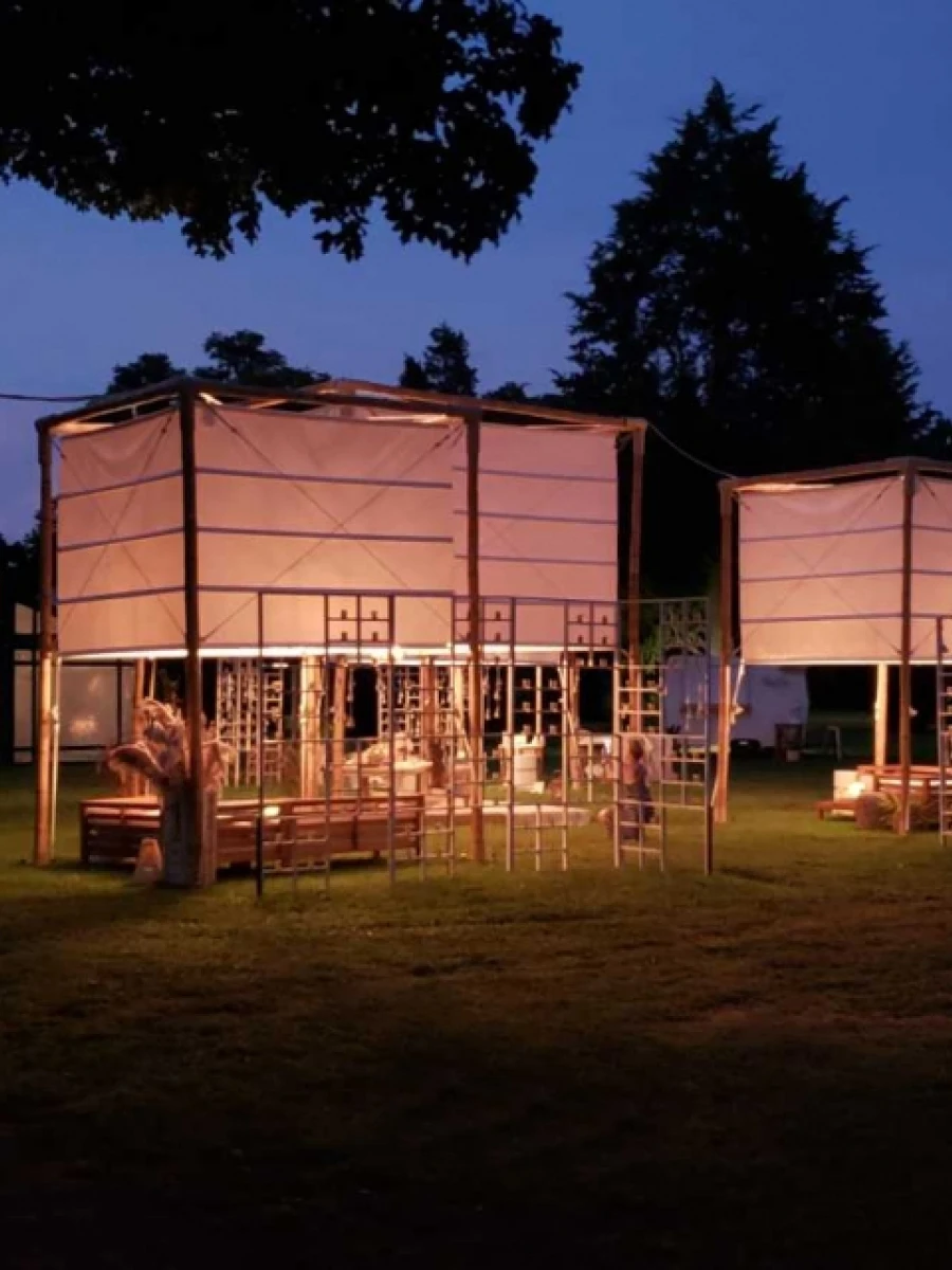 

Кемпинг водонепроницаемый и огнестойкий кемпинг дикий роскошный квадратный фонарь палатка живописный курортный навес