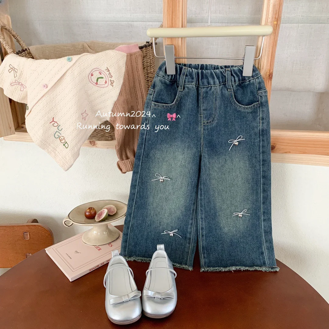 

Girls pants size 90-130 autumn 2024 new Korean version of foreign denim straight jeans kids clothes