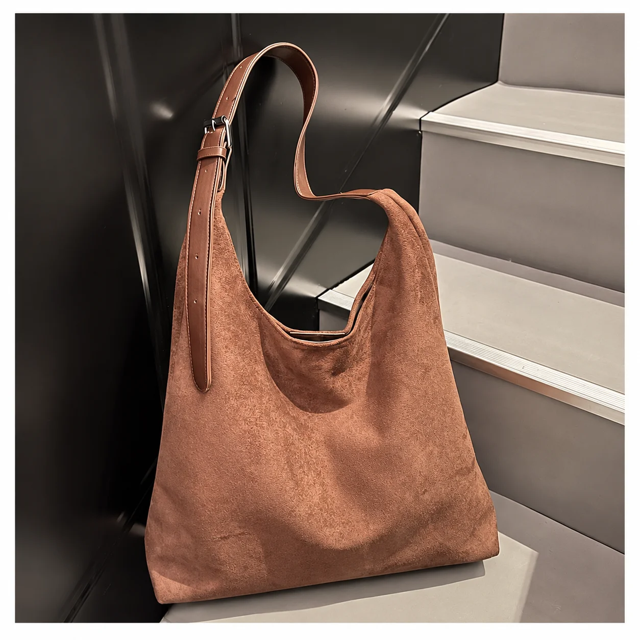 Large Capacity Handbag Large Capacity Hand Carry Bag Women'S Tote Bag Premium Women'S Bucket Tote Bag For Women Daily Dating
