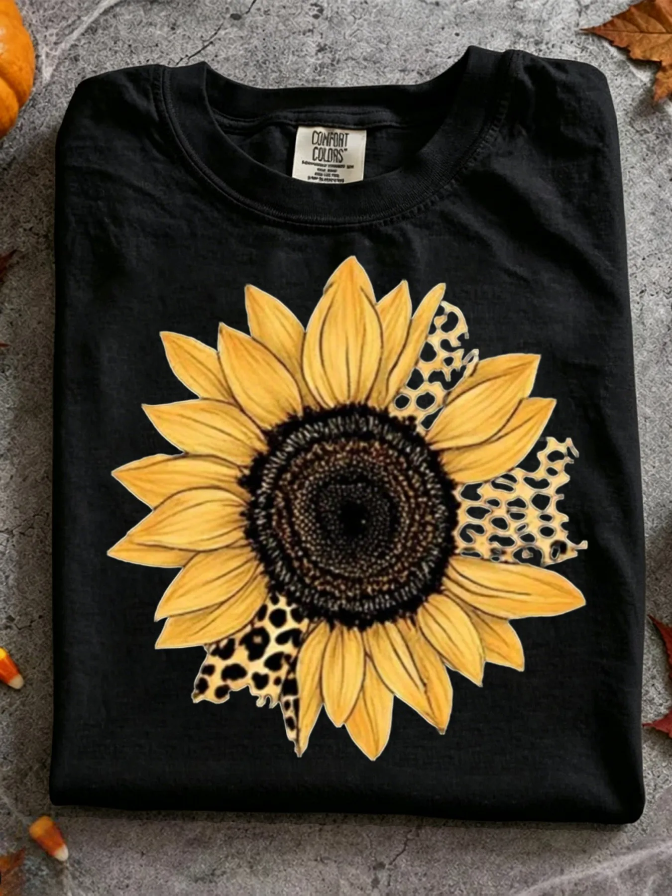 1pc Sunflower Leopard Print T-shirt Round-neck Casual Shirt Friend Friend Husband Wife Gift Valentine's Day Couple