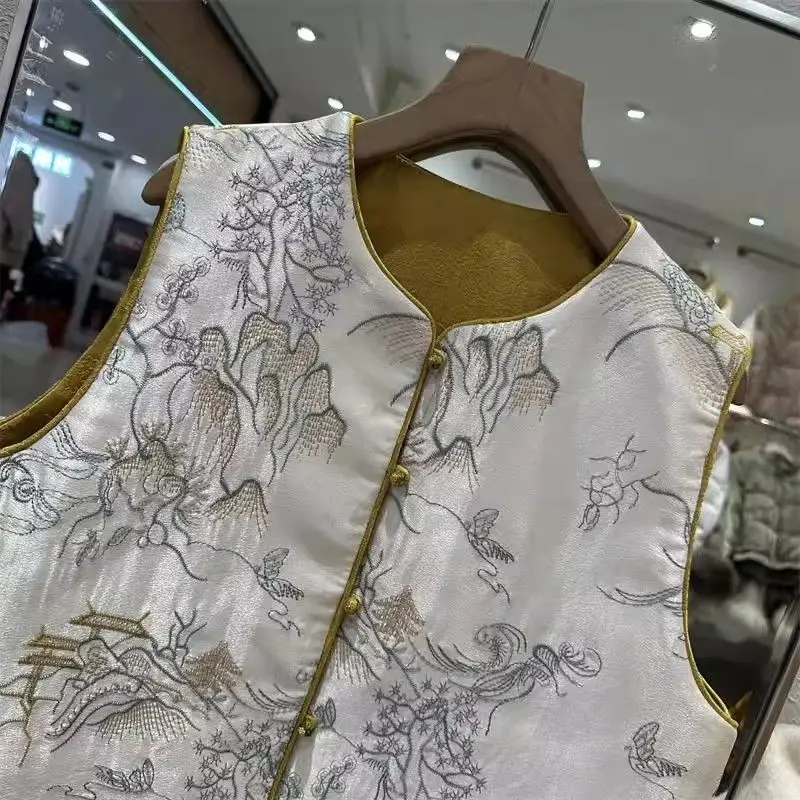 Floral Embroidered Vest Women Retro Chinese Vintage Ethinic Style Sleeveless Tops Oversized