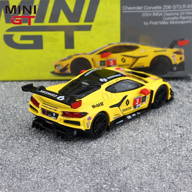 Minigt 854 1:64 Chevrolet Corvette Z06 Gt3. R. # 3 Żółte Symulacje Stop Miniaturowy Model Samochodu Odlewany Ciśnieniowo Zabawka Dla Dzieci Na Zamówienie Prezent