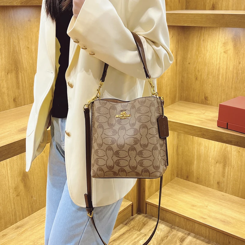 

Trendy Vintage Messenger Purse Casual Clutch Bag For Business Women Elegant With Logo And Leisure