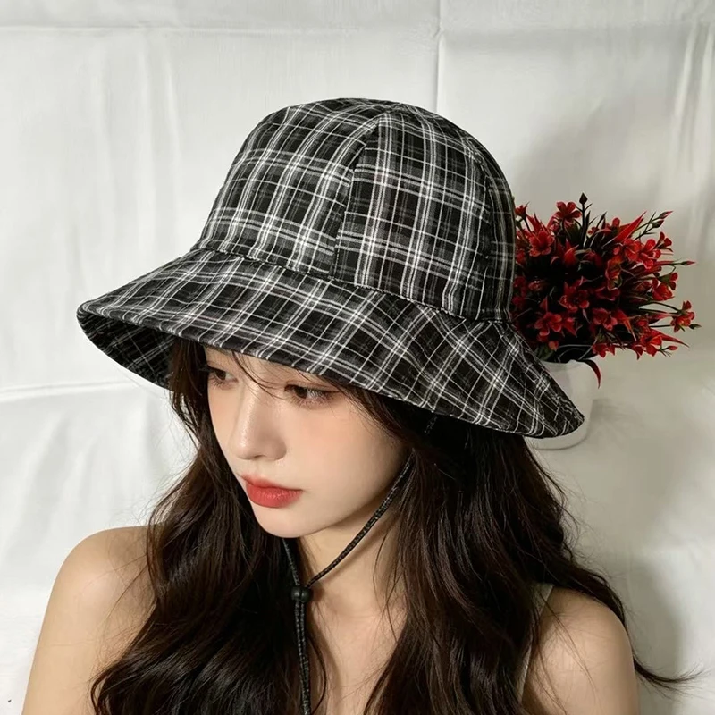 Retro artistic double-sided fisherman hat for women's summer fashion and casual plaid basin hat versatile to show off small face