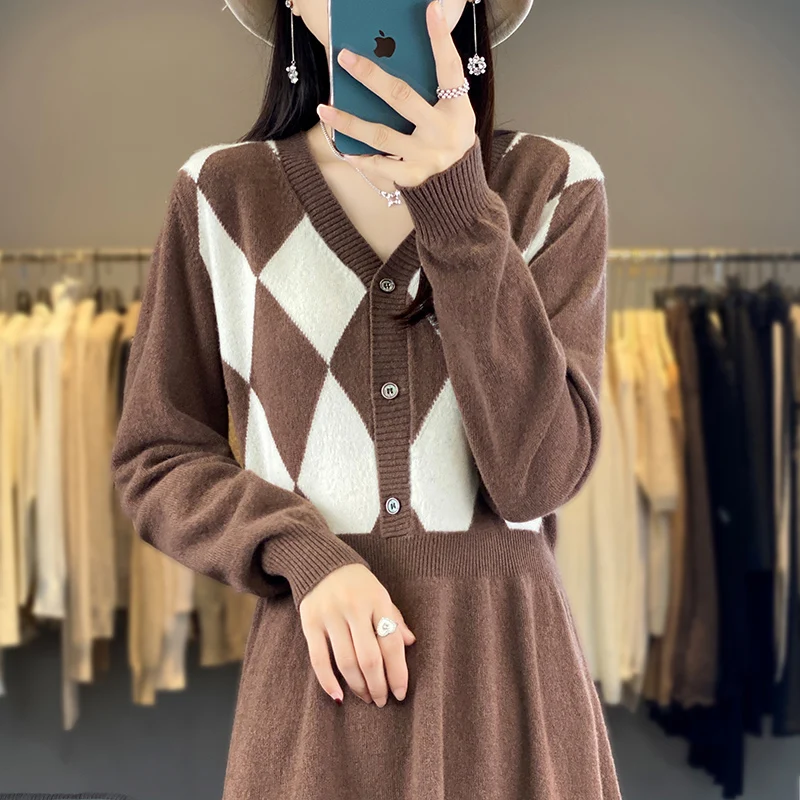 2023 Autumn/Winter Women's Sweater 100% Wool Cashmere V-Neck Knitted Pullover Loose Korean Top Fashion Color Block Dress