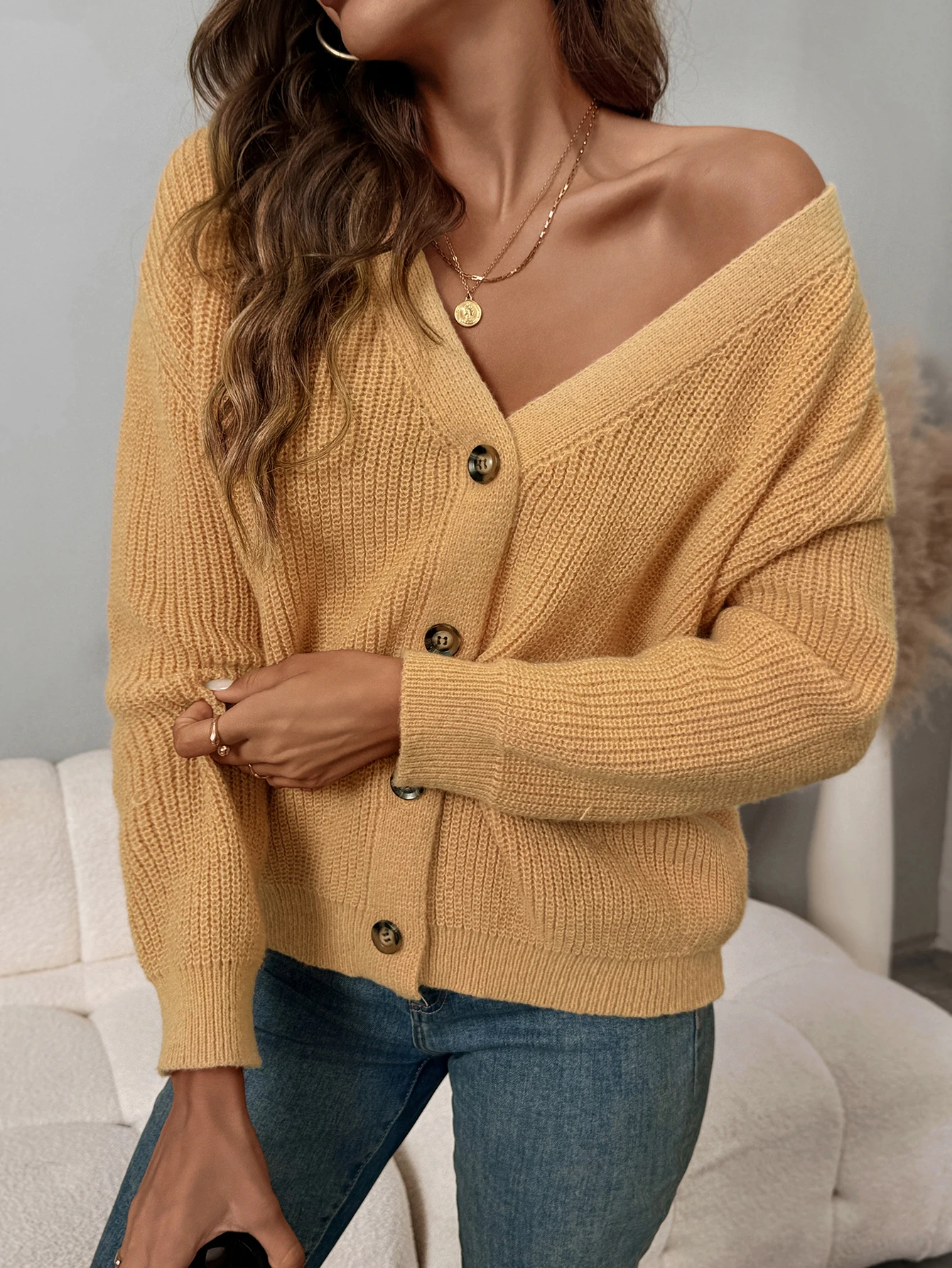 Europe and the United States autumn women's new wish explosion leisure solid color button sweater cardigan sweater coat