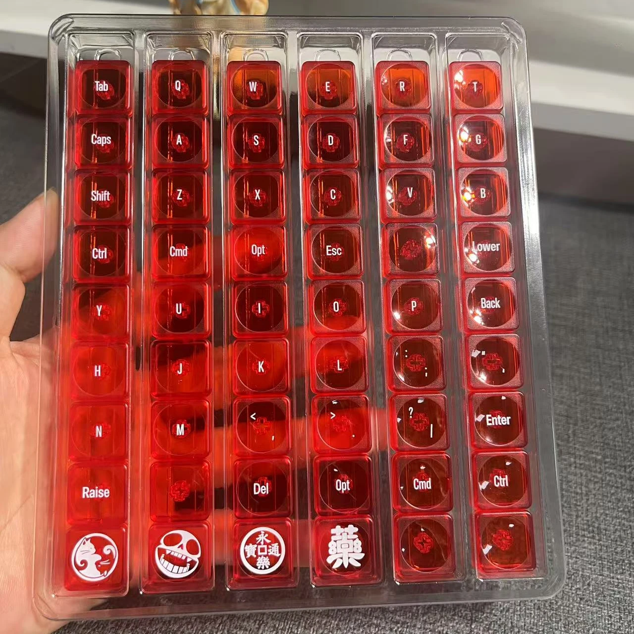 

LCK Low Profile Keycaps Set for MX Switches Cornix Split Keyboard PC PBT 54 keycaps with Letter Caps for Kailh Choc V2 1353