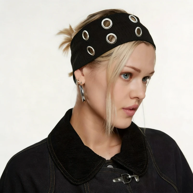 

Gothic Punk Y2K Headband Metal Eyelet Stretchy Hair Band Retro Rock Music Festival Hair Accessory for Women