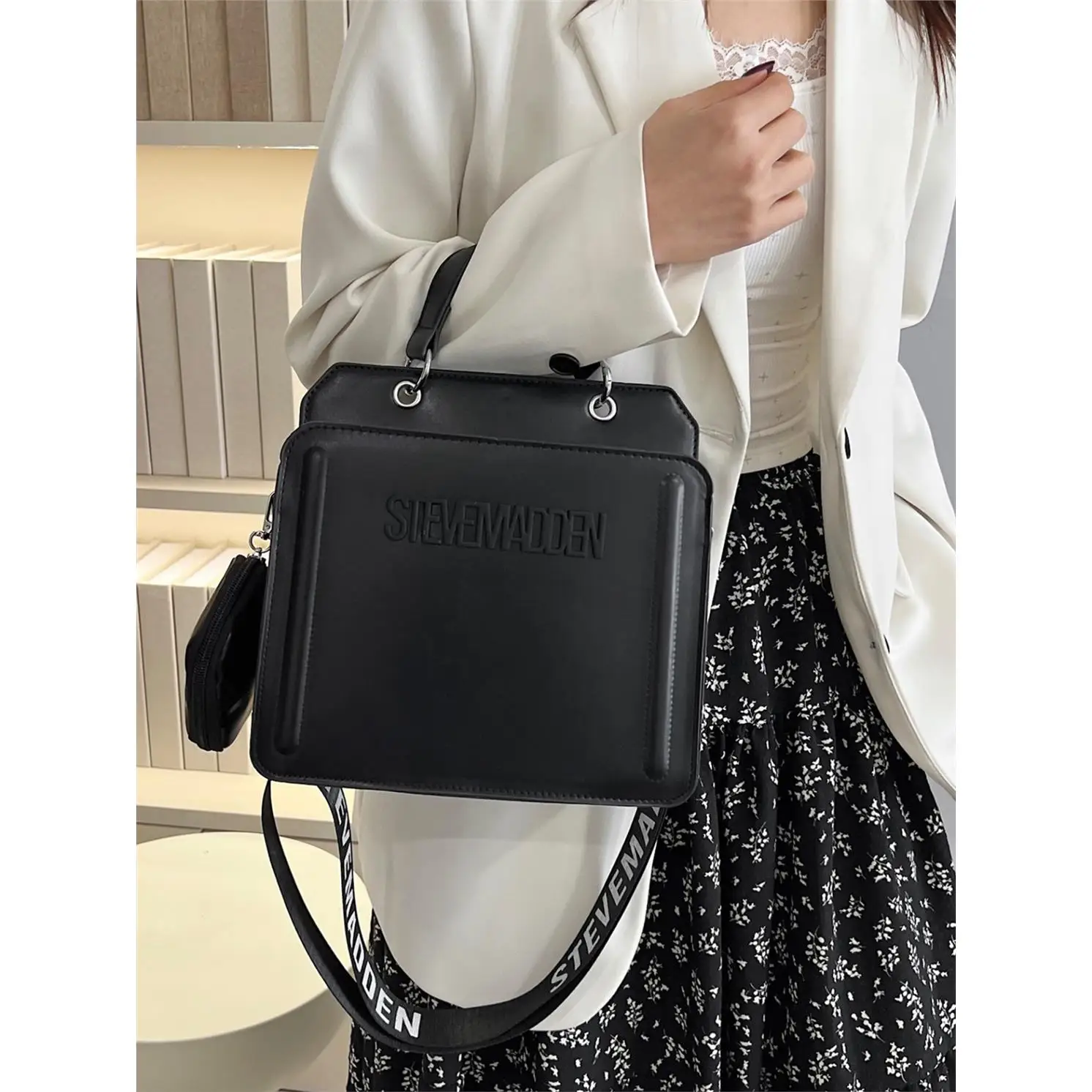 Casual Large Capacity Tote Crossbody Bag Fashionable Casual All-Match Rainbow Strap Mother-Child Style Single Shoulder Bag