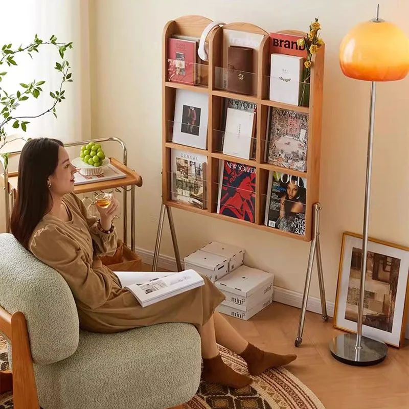 # Meubles de salon modernes et uniques : Vitrine minimaliste tendance avec étagère à roulettes et design amovible