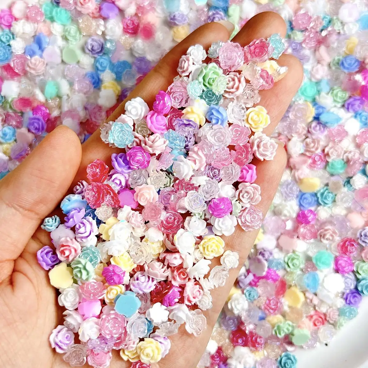 Misto casuale resina 3D colorata mini fiore decorazione nail art dolce rosa pendenti per unghie accessori forniture per manicure fai da te