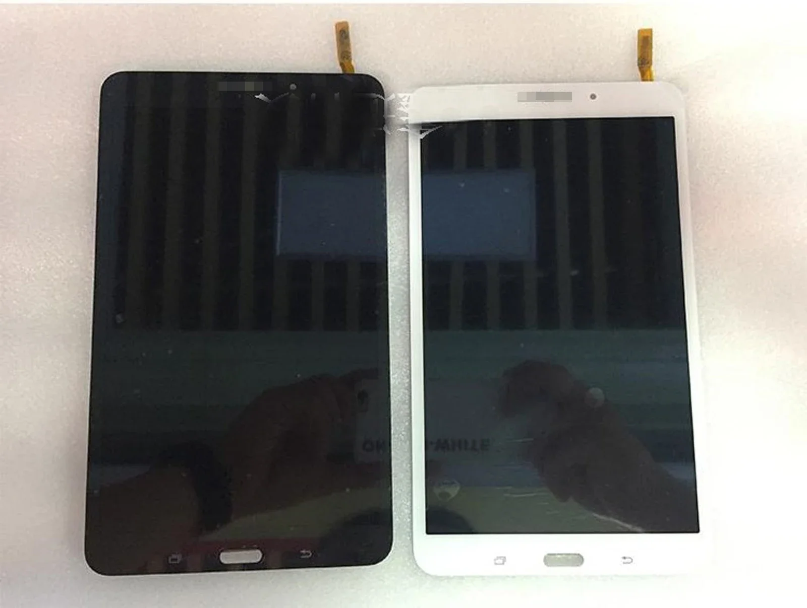 Digitalizzatore Touch Screen Display LCD per Samsung Galaxy Tab 4 8.0 WiFi SM-T330 SM-T331 SM-T335 SM-T337