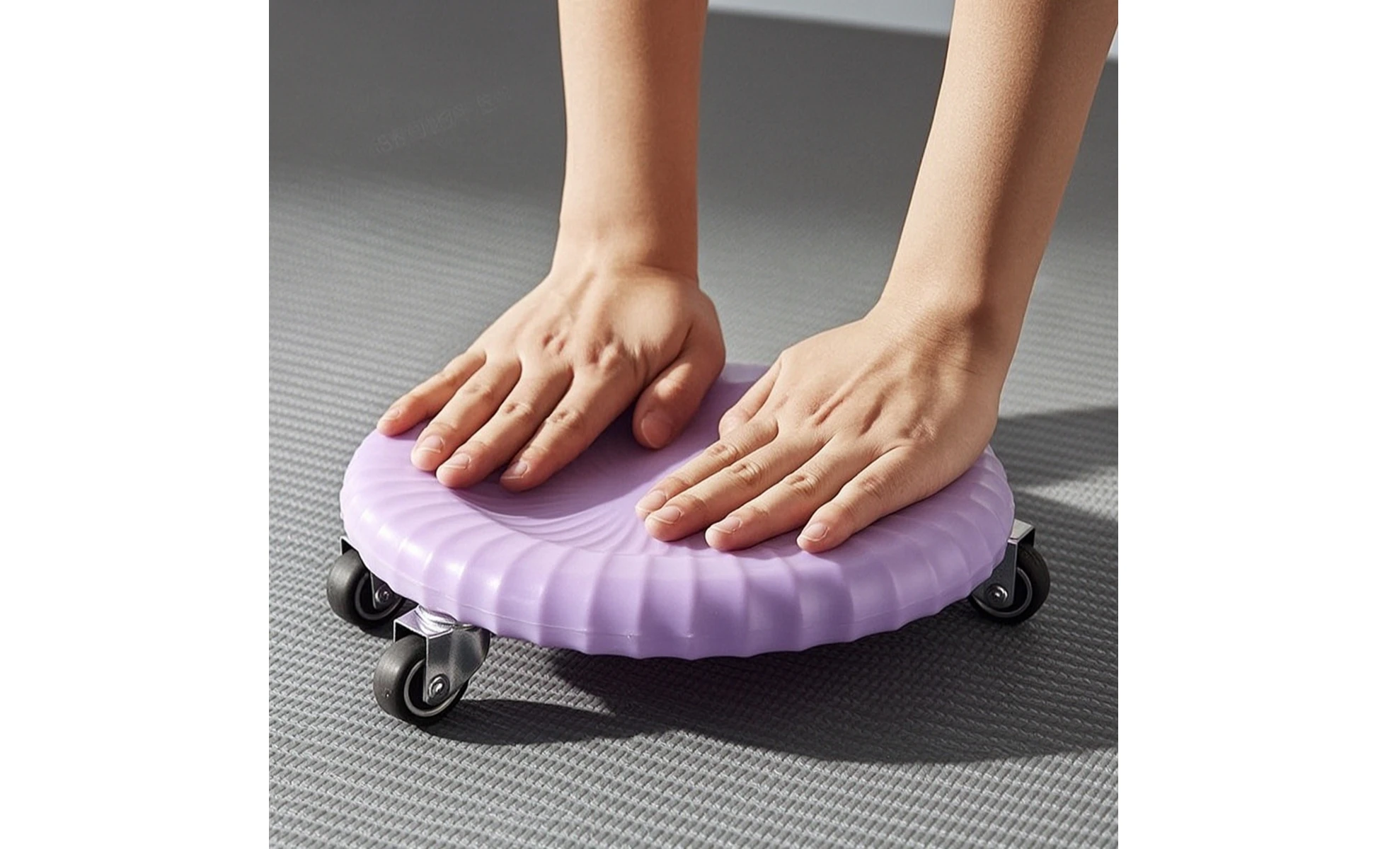 Abdominal Training Slider Multi-Directional Core Training Slider with Wheels Ab Workout Equipment Rotating Sleek Design