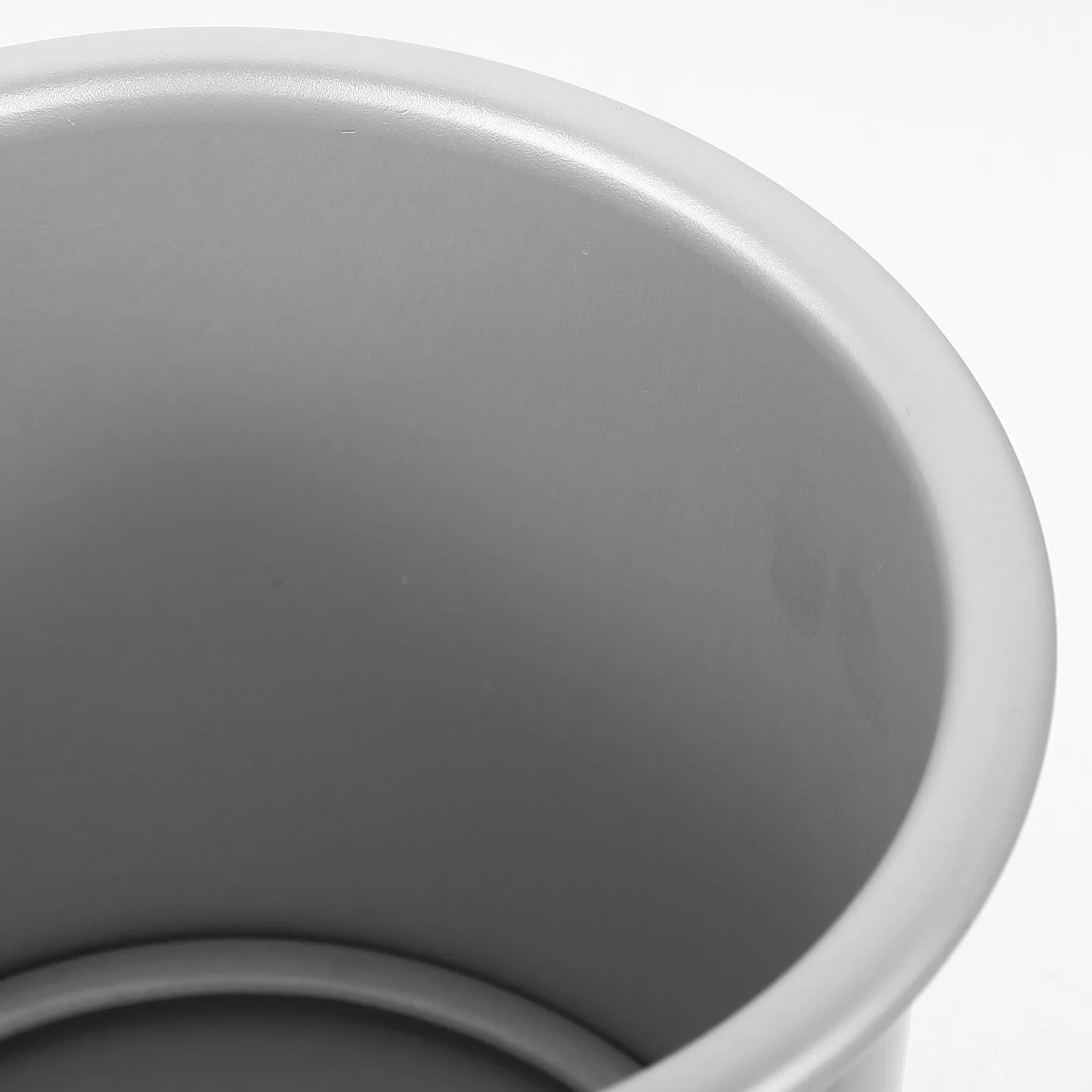 

1Set Aluminum Alloy Round Cake Pan Detachable Bottom Nonstick Baking Mold Oven Safe for Home Bakery Dessert Shop Cake Baking