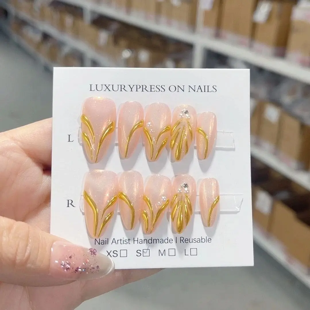 

Handmade Press On Nails with Removable and Reusable Design,High-quality Luxurious Style And Whitening Effect.No.D288