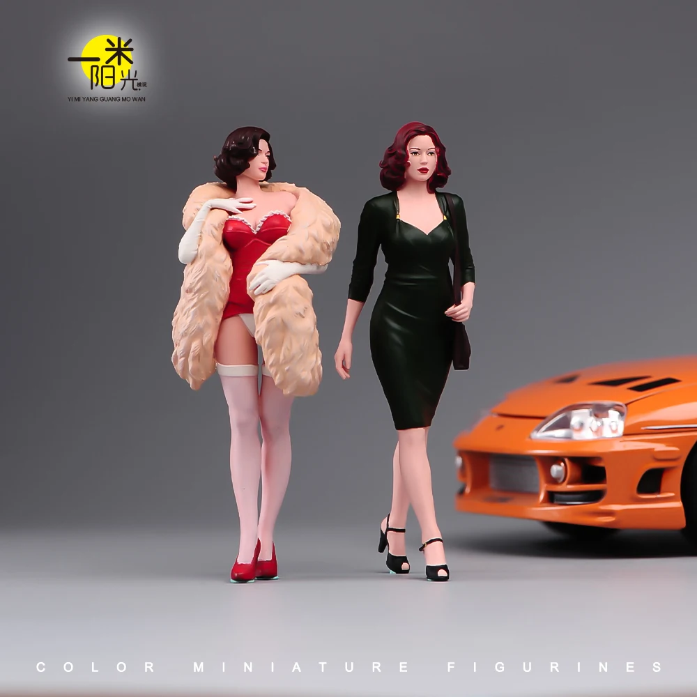 Gesicht bemalte Miniaturen 1/18 1/24 1/43 1/64 Charming Beauty Campus Paar Schüchternes Mädchen Kopfhörer Junge Figur Puppe Szene Requisiten Auto Dekor