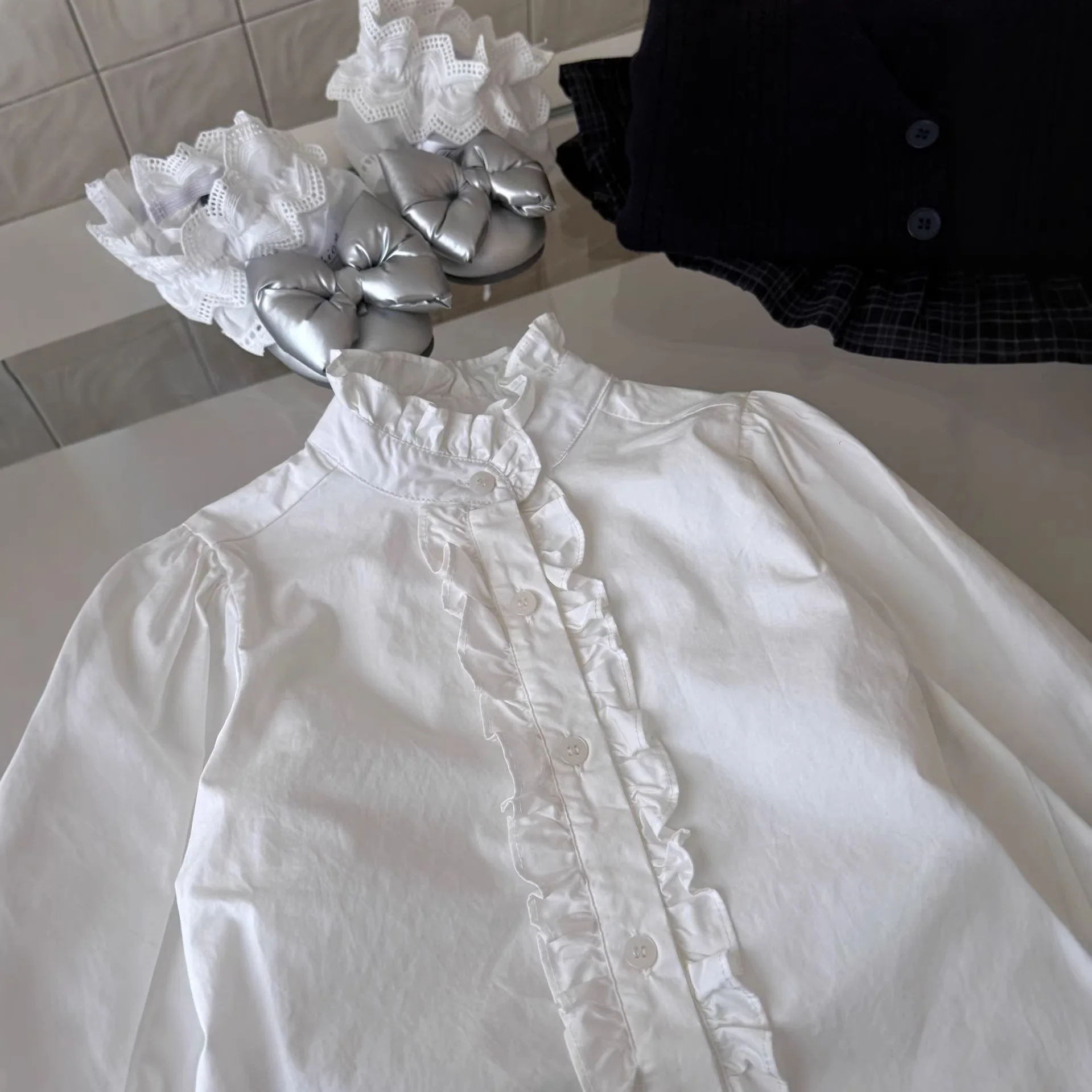 Children's casual versatile top 2026 Spring and Autumn new Korean version trendy girls' solid color stand up collar shirt
