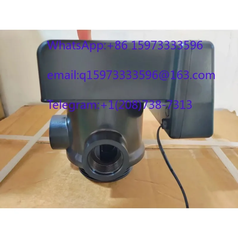 Intelligent Water Treatment Filter Control Valve F67Q1 55504 F67Q3 55604 Automatic Runxin Filter Valve Assembly