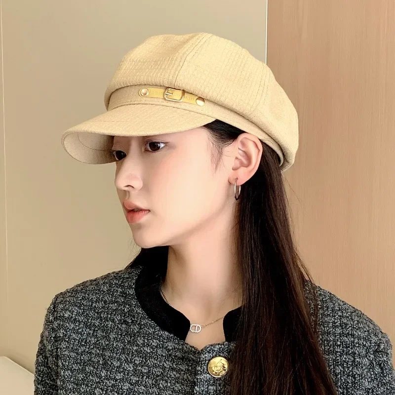 Korean version of fashion button octagonal hat autumn and winter new duck tongue beret Internet celebrity ins painter hat woman