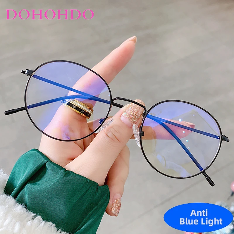 

Classic Luxury Metal Small Square Optical Glasses Women Men Fashion Brand Designer Computer Play Games Anti-Blue Light Eyewear