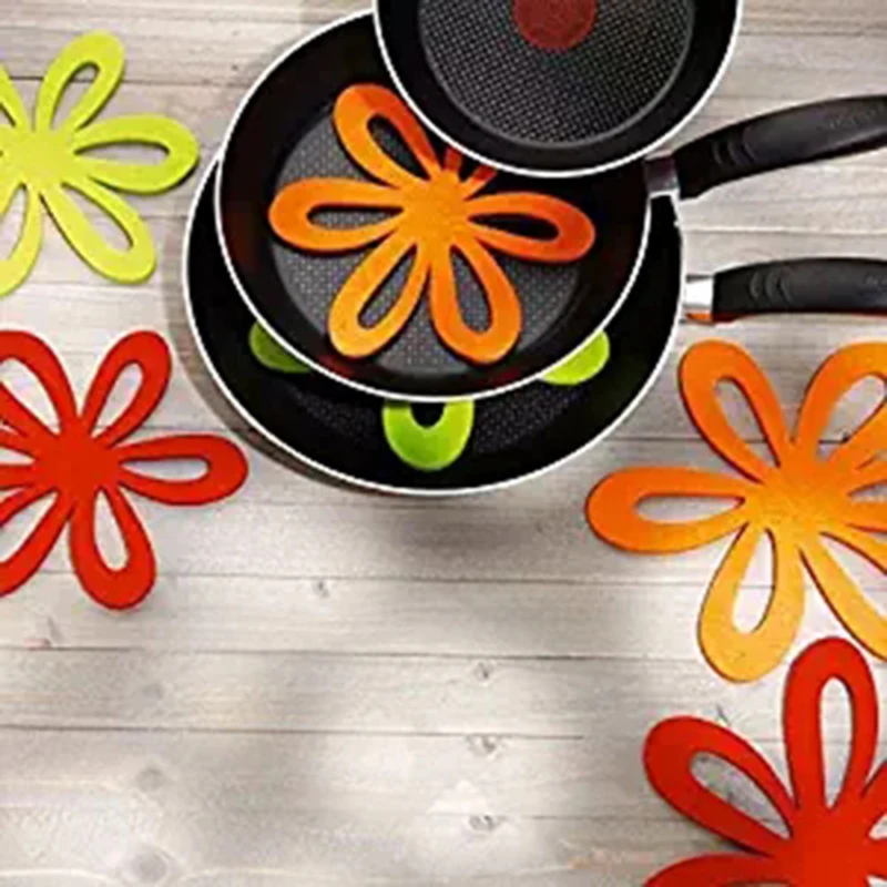 6 ชิ้น/1 เซ็ตดอกไม้รูปเสื่ออาหารหลายสีอีสเตอร์อุปกรณ์สะดวกและปฏิบัติหม้อ Pad และถ้วยเบาะ