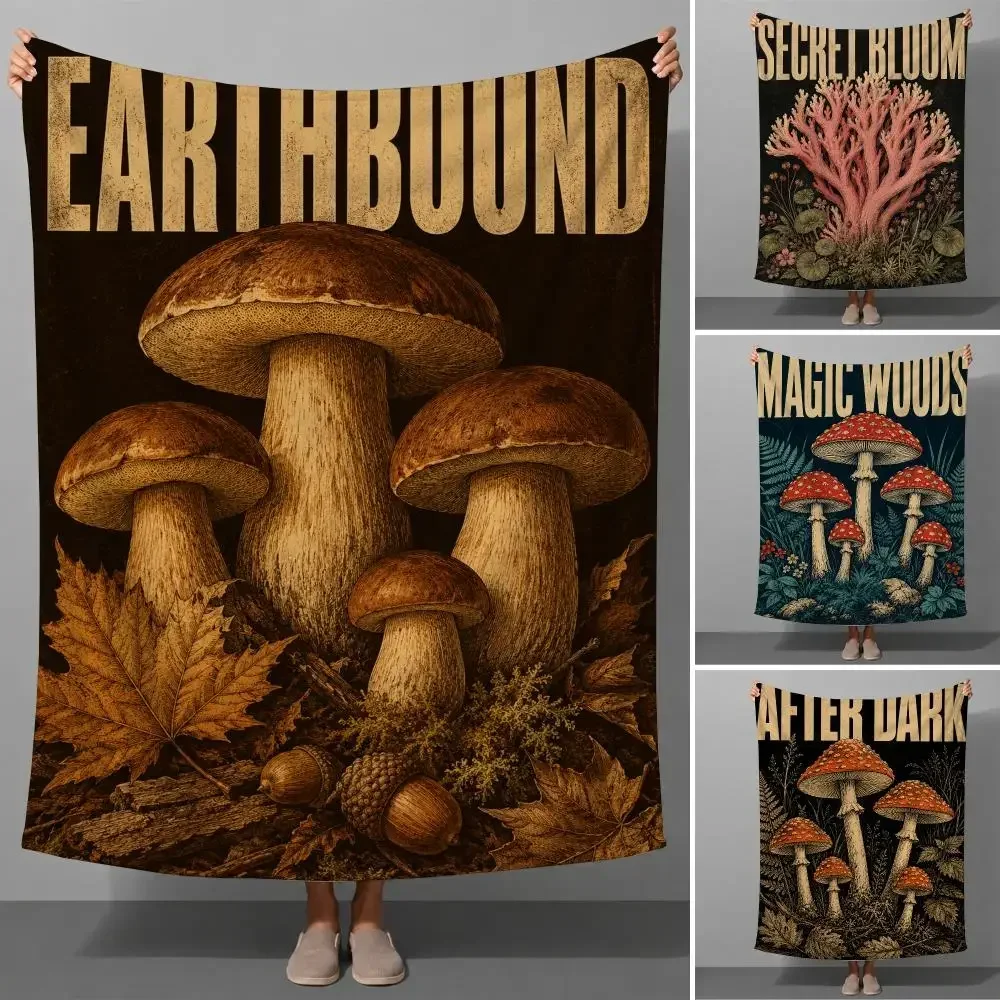 Mushroom Pattern Cottagecore Forest Botanical Fungi Design Throw Soft Flannel Throw Blanket Warm for Couch Bed Sofa Cozy