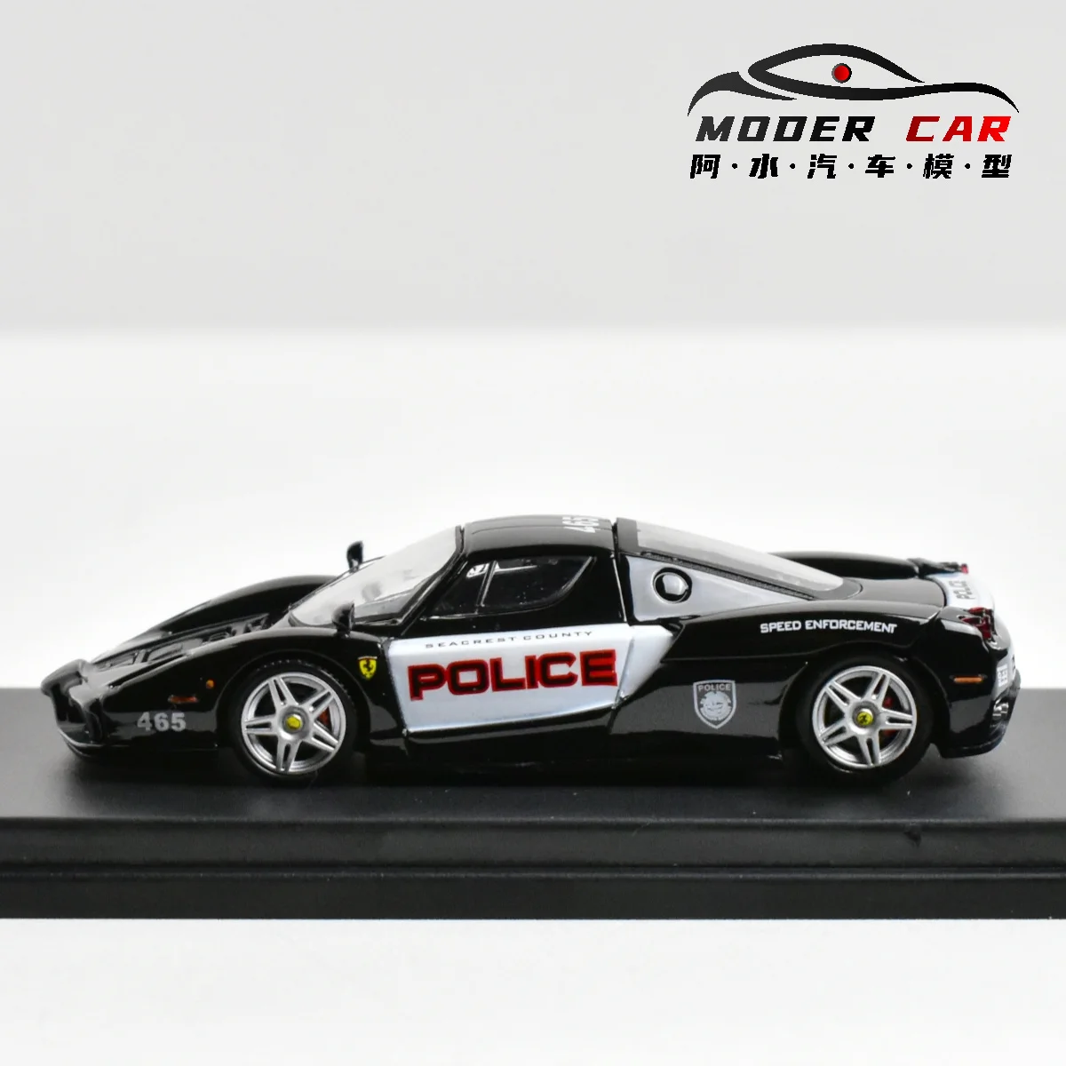 KM KING モデル 1:64 エンツォ ダイキャスト モデルカー