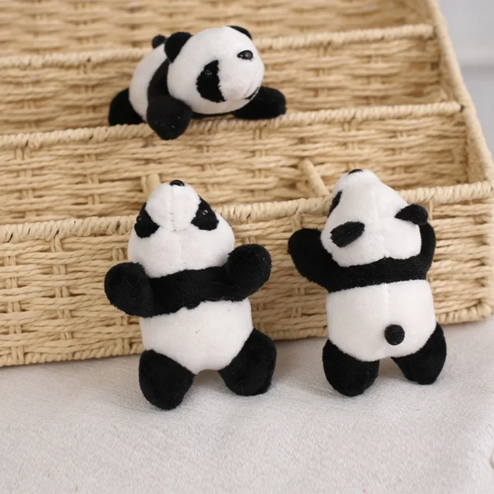 10CM Cartoon Plush Panda Three-Dimensional Panda Brooch Plush Doll Toy Ins Panda Jewelry School Bag Pendant Children’s Gift