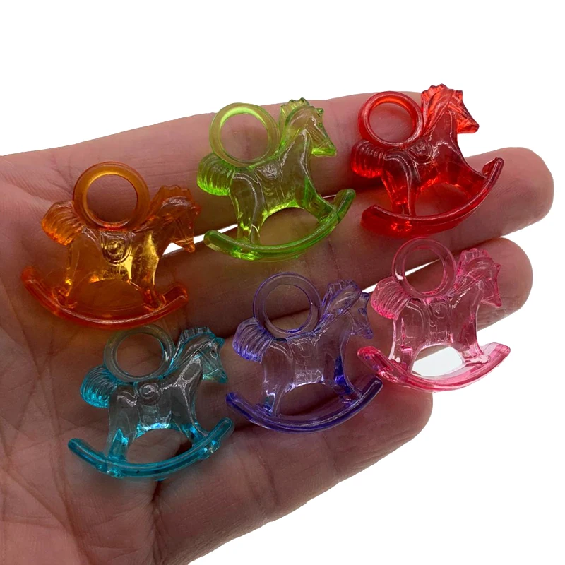 12Pcs Clear Acrylic Horse Baby Shower Beads Plastic Trojan Horse Pendant For Party Favors Craft Decorations 2.8cm