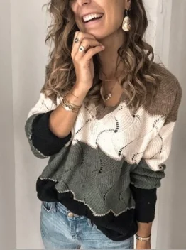 2025 Autumn/Winter New Women's Color blocked Design Warm Round Neck Long Sleeve Sweater Knitted Sweater Versatile Hoodie