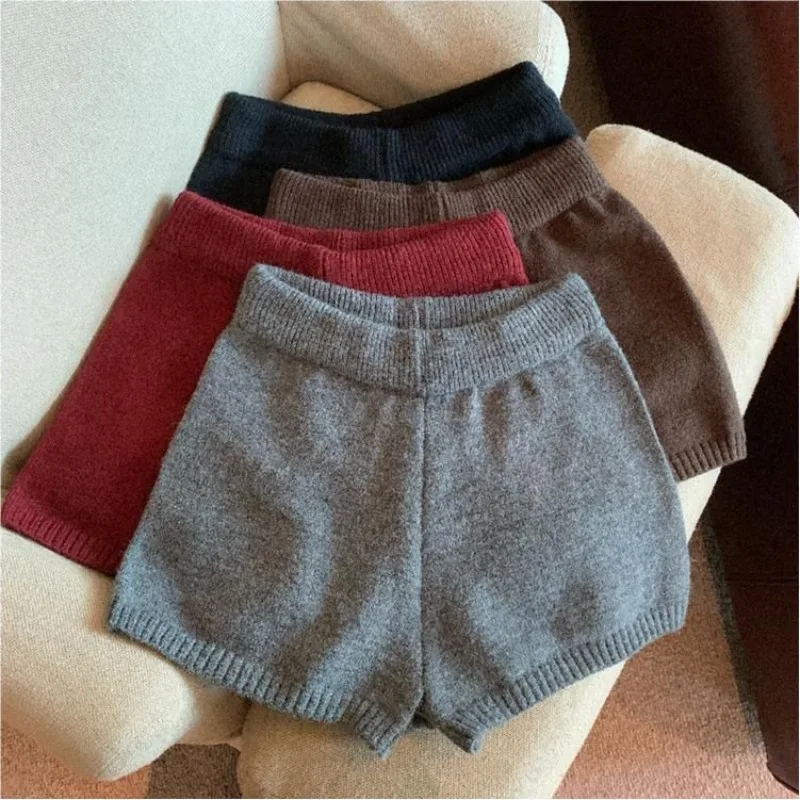 Women's Knitted Shorts A-Line Spring Shorts for Women Fashion Bodycon Short Pants Outerwear Casual Butt Lift Slimming Mini Pants
