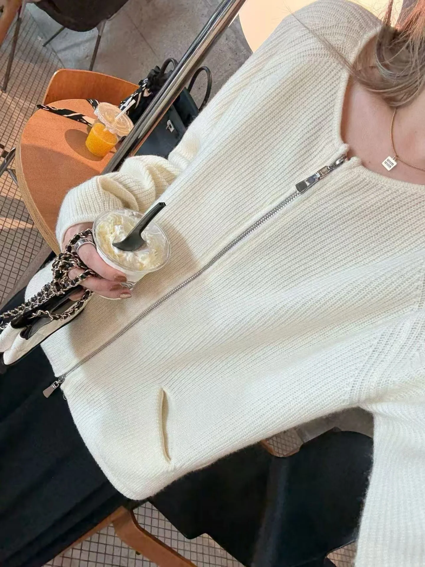 

Женский вязаный кардиган свободного кроя Tannin Red Rabbit 00 из шерсти с молнией и вставками на плечах, осенний свитер