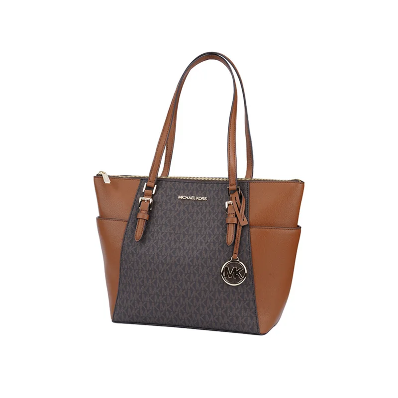 حقيبة مايكل كورس أولي تشارلوت كبيرة من مادة PVC مع حقيبة كتف واحدة من جلد البقر للنساء