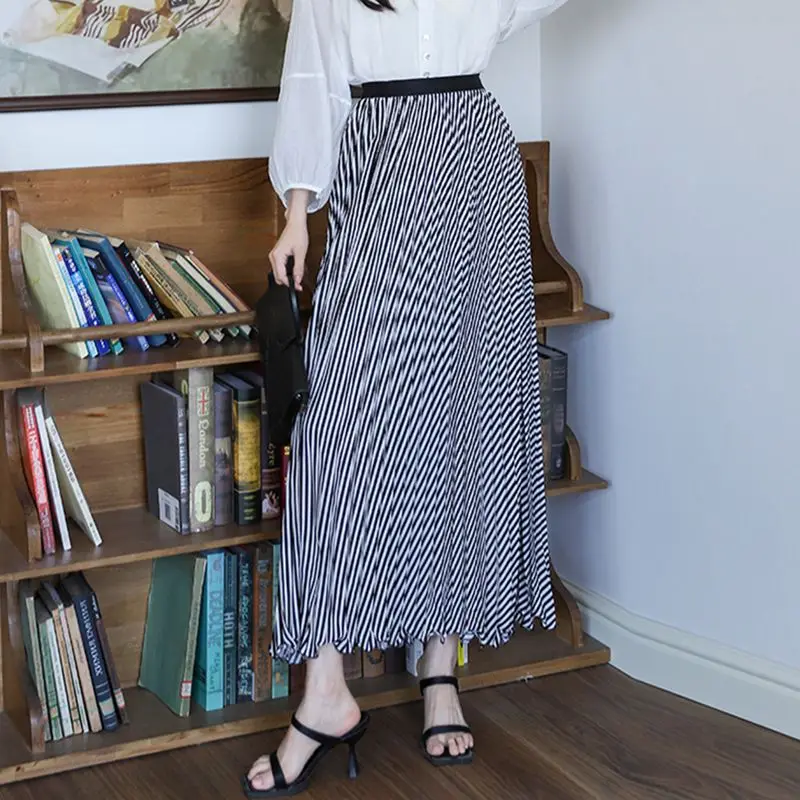 Spring Summer Striped Long Skirt Women Retro Elastic High Waist A-line Work Dance Beach Party Big Swing Long Skirt