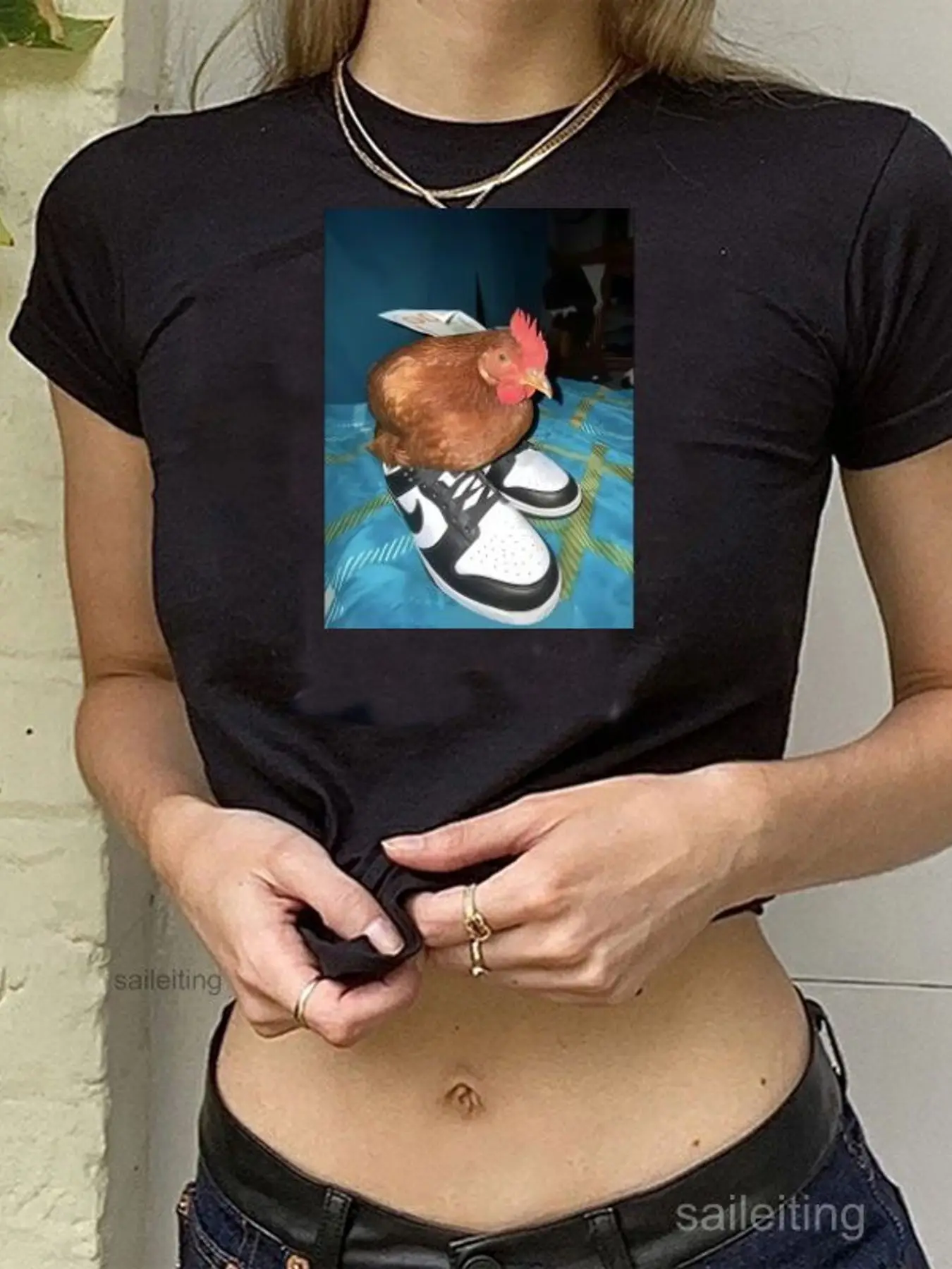 Funny Chicken And Sneakers Crop Top T-Shirt Women Summer Short Sleeve Graphic Tee With Knitted Cardigan - Cute Streetwear Gif