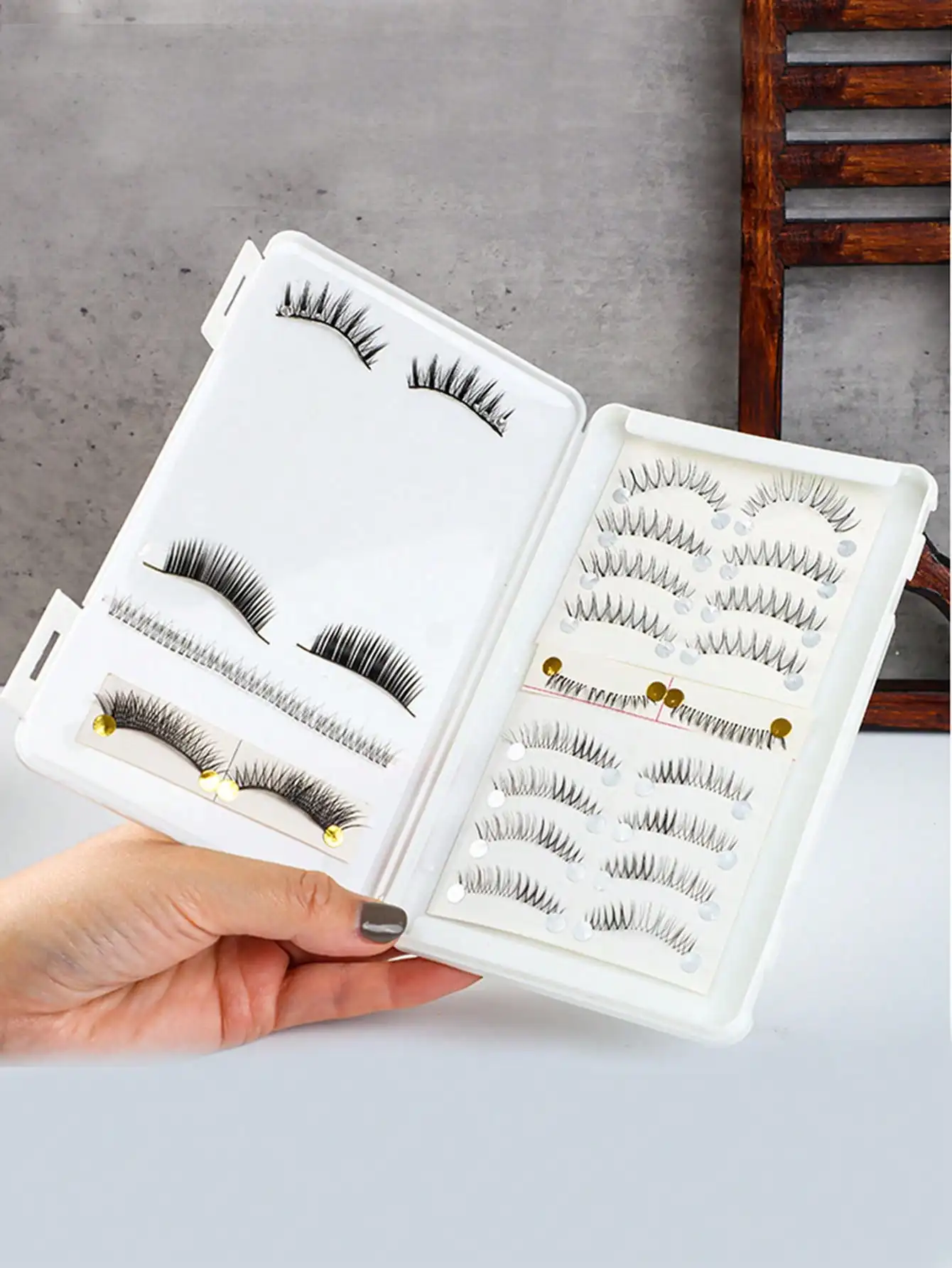 1 Pcs Mixed Styles Natural Half False Eyelashes Multipack Reusable Handmade Cluster Lashes Storage Case Eye Makeup Supplies