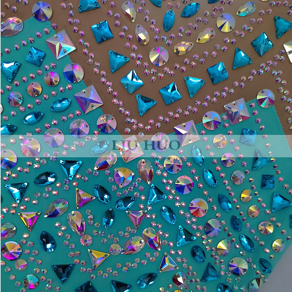 LIUHUO ปรับแต่งผู้หญิงเครื่องแต่งกายจังหวะยิมนาสติก Leotards การแข่งขันสเก็ตน้ําแข็งชุดสีฟ้าวัยรุ่นโมเดิร์น