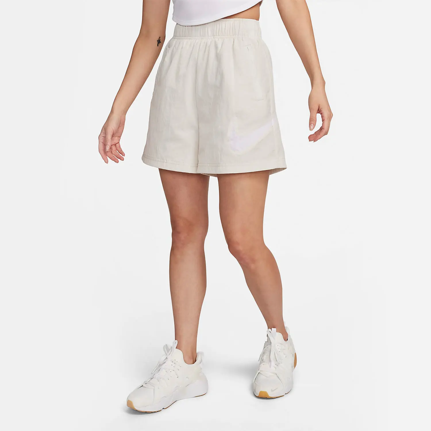 

Nike genuine Summer Women's High-Waisted Woven Sport Shorts DM6740-104