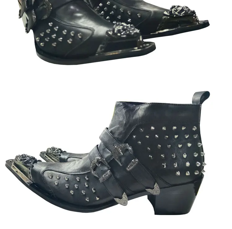 Frühlings-Herrenstiefel, rote Lederstiefel mit Nietenspitze, Modell, sozialer Kontakt, Erhöhung der Show, hochhackige Herrenstiefel aus Lackleder – Detail 6