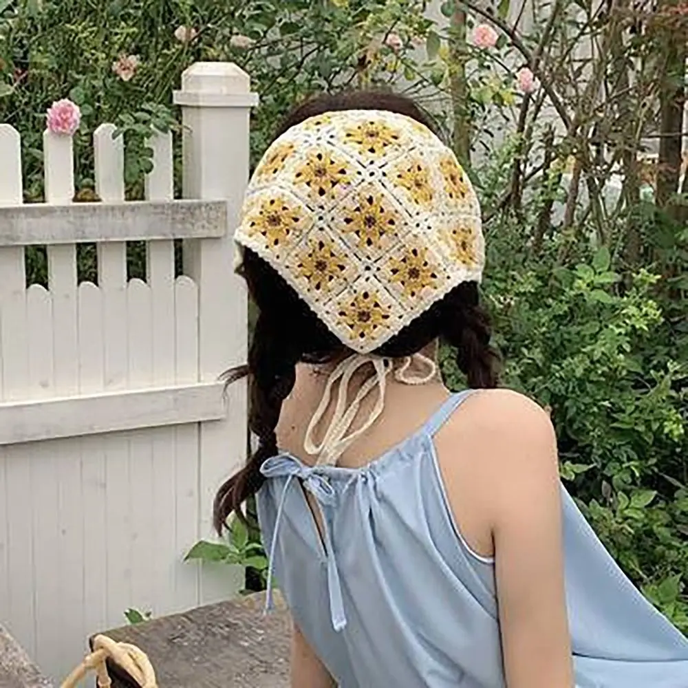 Cute French Pastoral Style Triangle Headband Handmade Crochet Little Flower Headscarf Hat Knitted Headband Towel Spring Summer