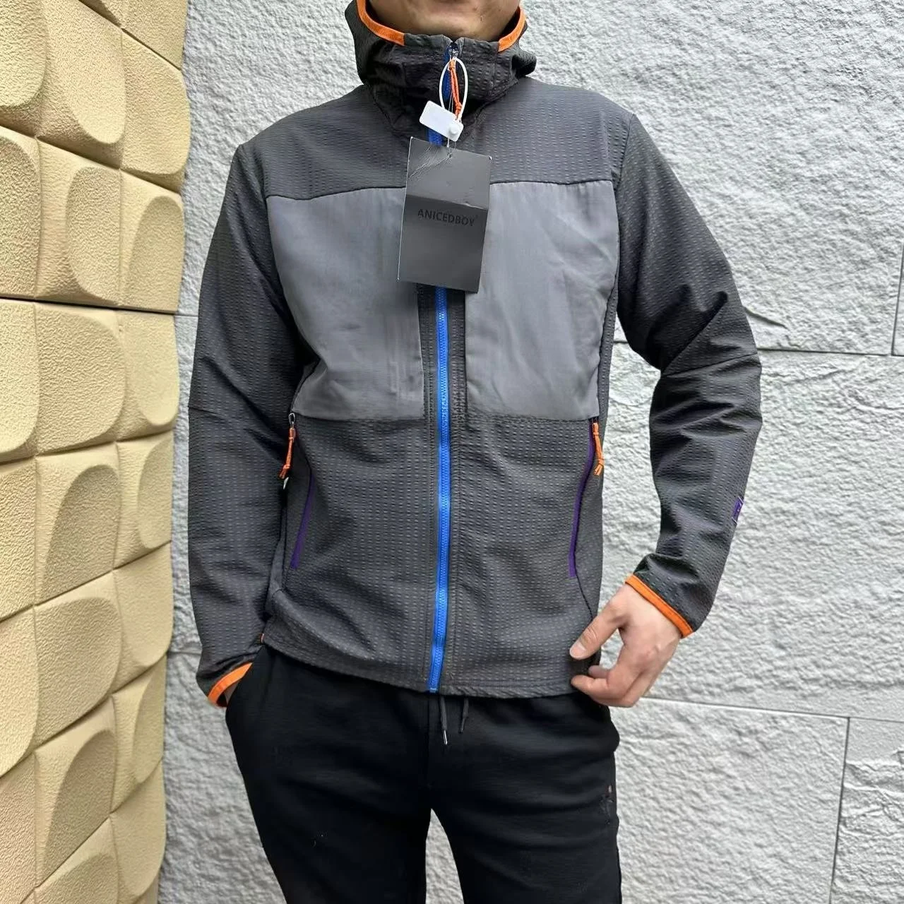 

Серия R2 Limited Early Spring ex Outdoor 3D Tailored Jaet с капюшоном Ветрозащитное повседневное пальто Модная подставка Long Sve