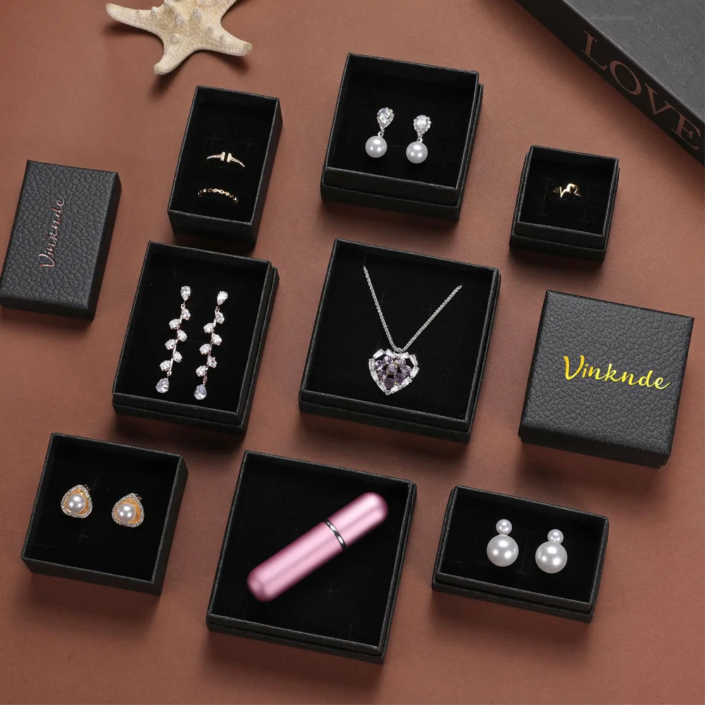 

Black Lychee Pattern Paper Jewelry Organizer Storage Gift Box Custom Logo Necklace Earrings Ring Boxes Jewellry Packaging Case
