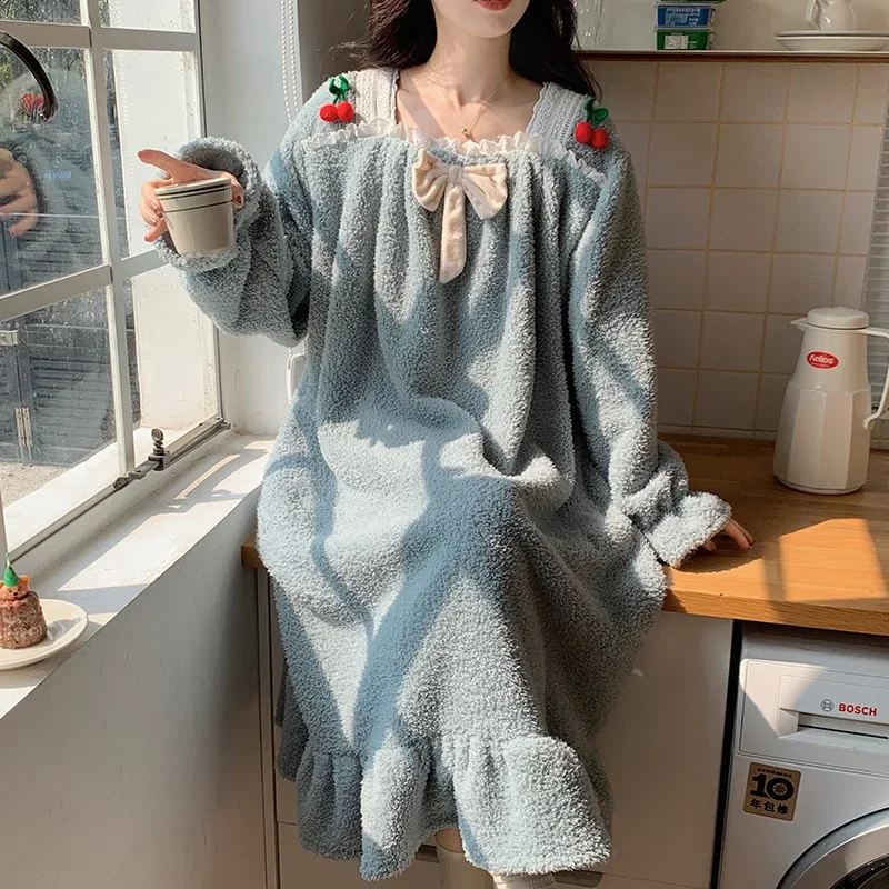 Plus Size Winter Coral Fleece Sleep Dress Women Long Sleeve Thickened Warm Home Clothes Princess Style Loose Flannel Nightgown