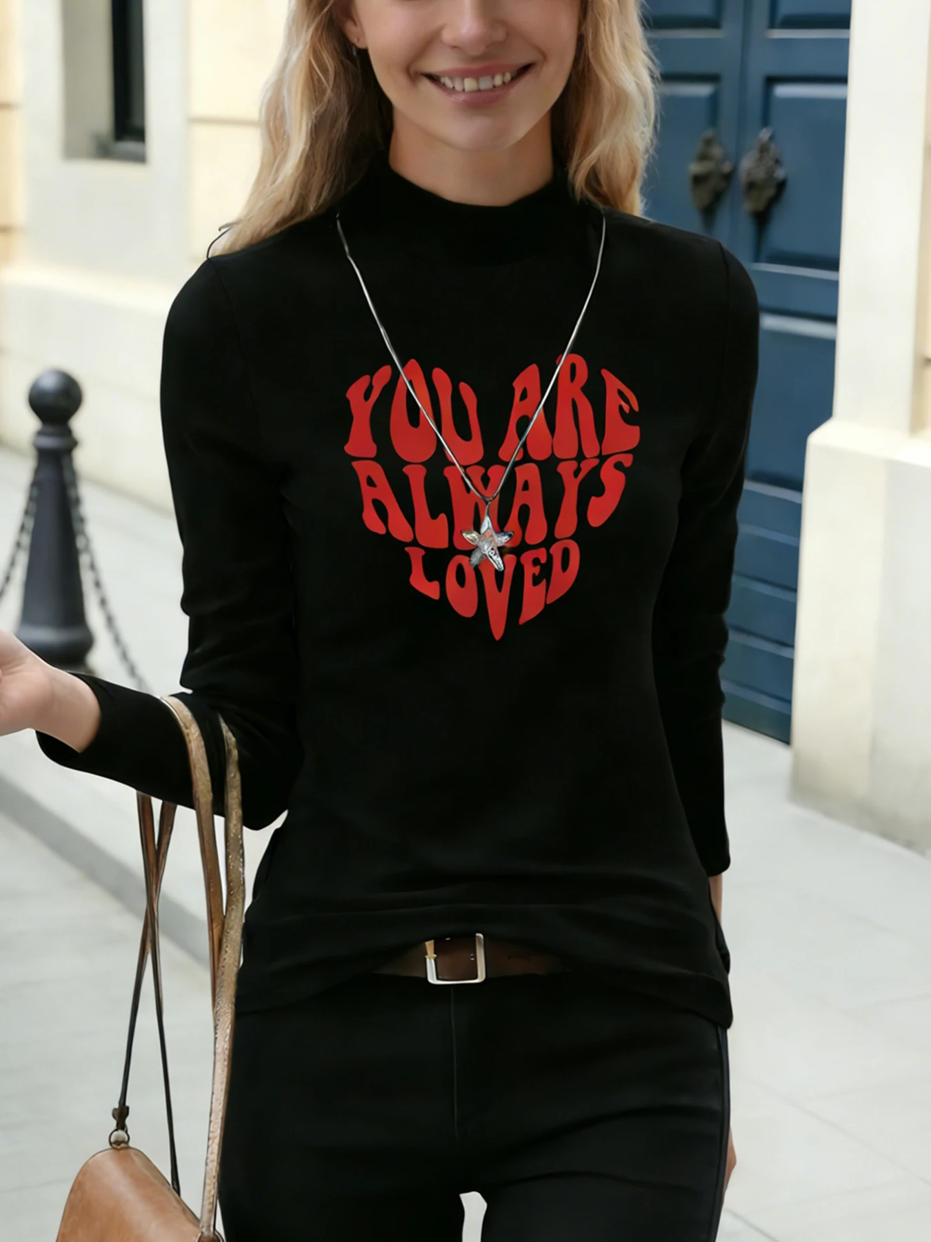 Dames tops met opstaande hals en lange mouwen "Je bent altijd geliefd" Hartprint Casual blouse Mode Dagelijks T-shirt Zachte top Lente Herfst