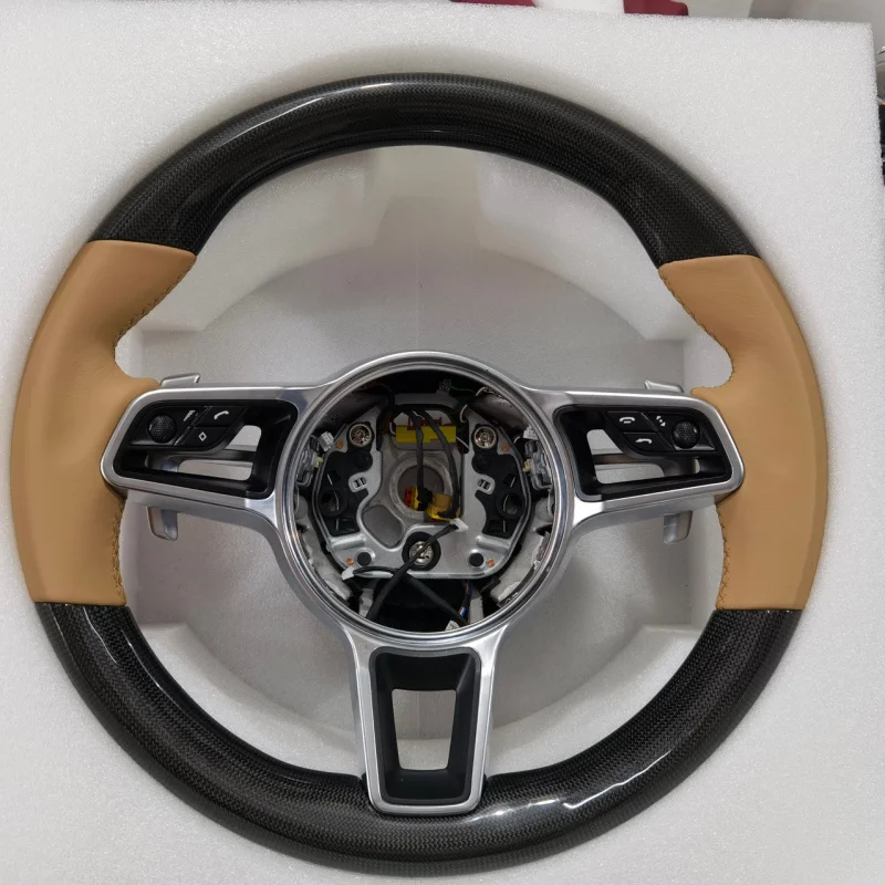 

Рулевое колесо из углеродного волокна для Porsche Cayenne/Panamera