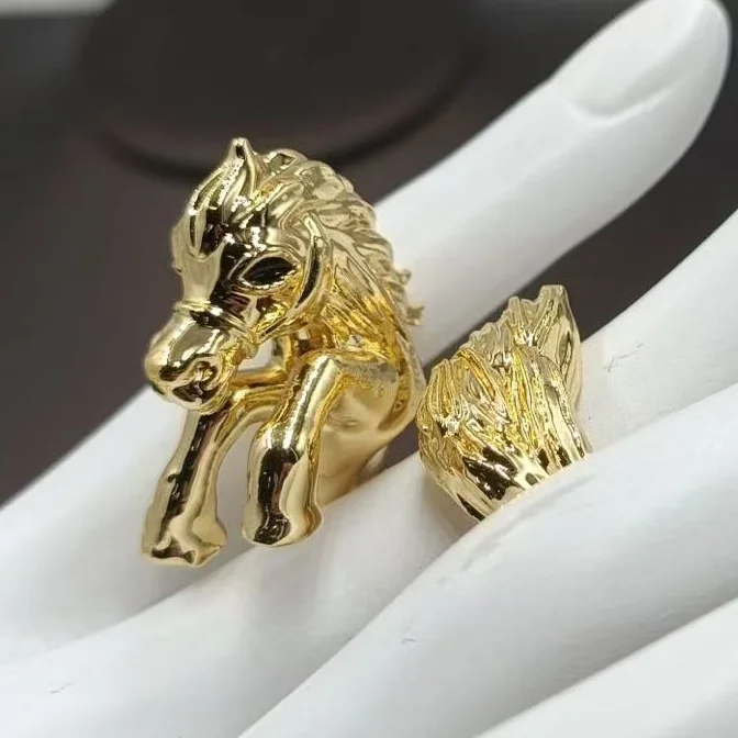 Hotsale Horse Year mascot Jewellery party ring Statement anillos jewel For Christmas Light Weight Daily Wear gift Free Shipping