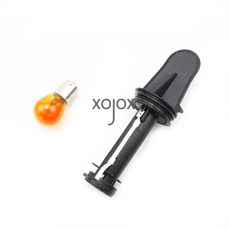 XOJOX  For Mazda 6 GG ATENZA 1PCS headlight Turn signal lamp Steering lamp holder Light bulb GJ6A-51-0H8