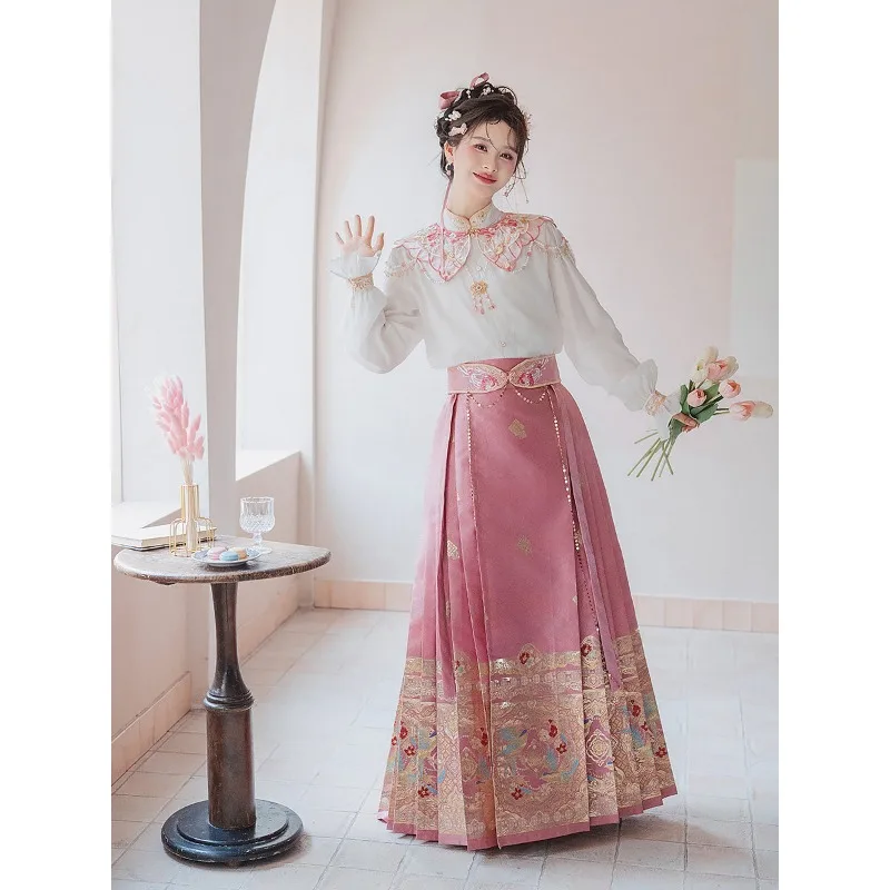 Gentle group flower pattern Ming suit, simple commuter style woven gold skirt improved Hanfu women