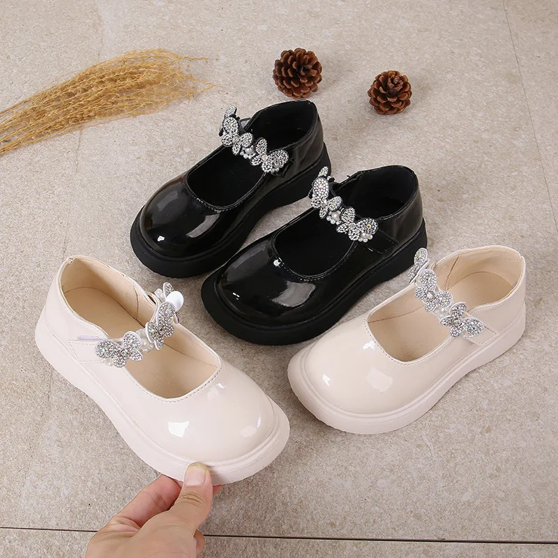 

Girls Shallow Mary Janes Spring Hot Square-toe Soft Black Britain Children Fashion Performance with Butterfly Shoes for Party