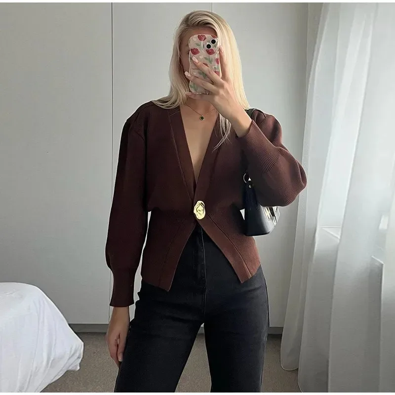 Chic Solid Button Knitted Cardigan Women Casual Deep V Neck Long Sleeve Slim Warm Sweater Autumn New Lady Fashion Kintwear Top